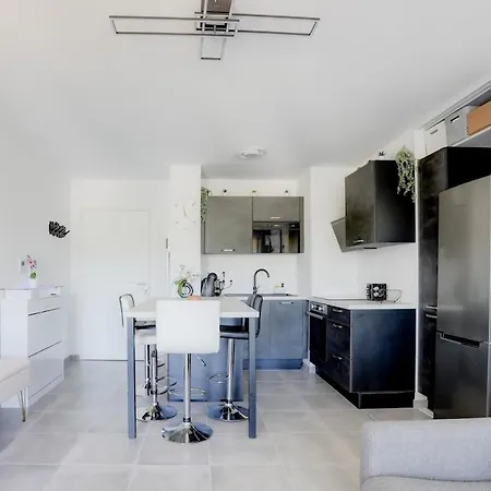 Manilac Au Bord Du Apartment